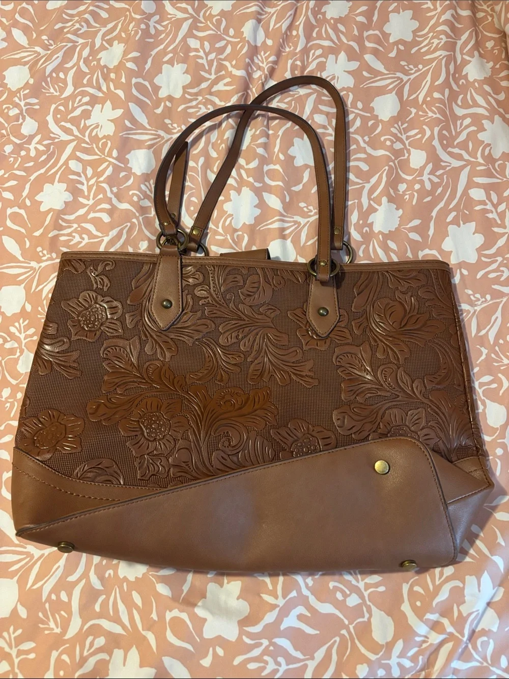 FRYE AND CO. Embossed Floral Tan Leather Tote